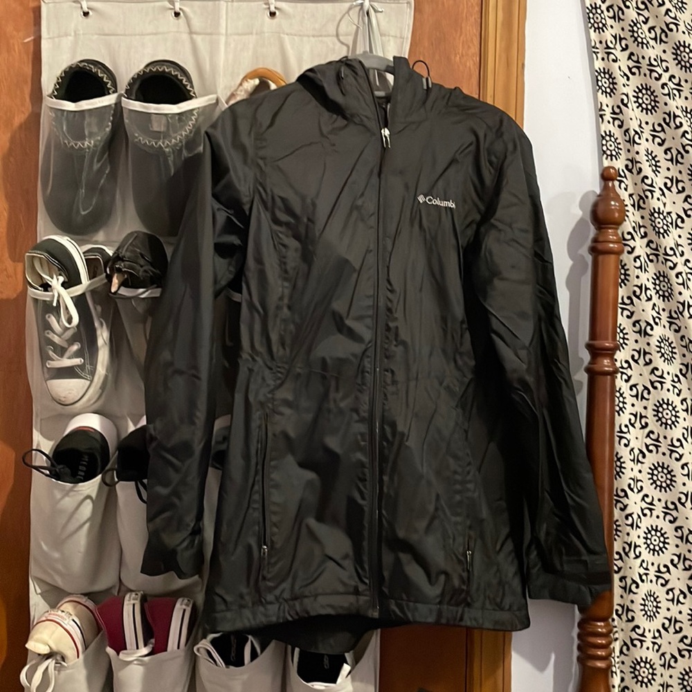 Wind breaker